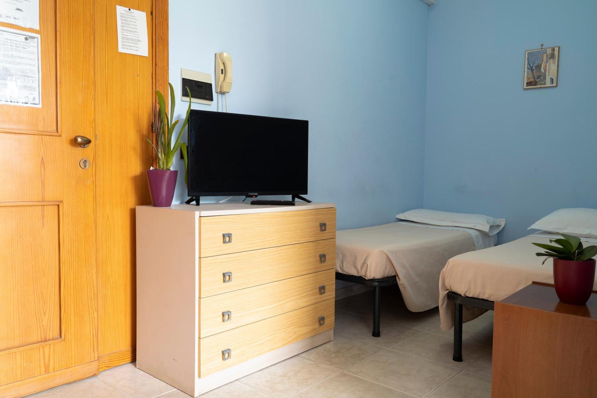 Jolly Residence 마리나디카메로타 외부 사진